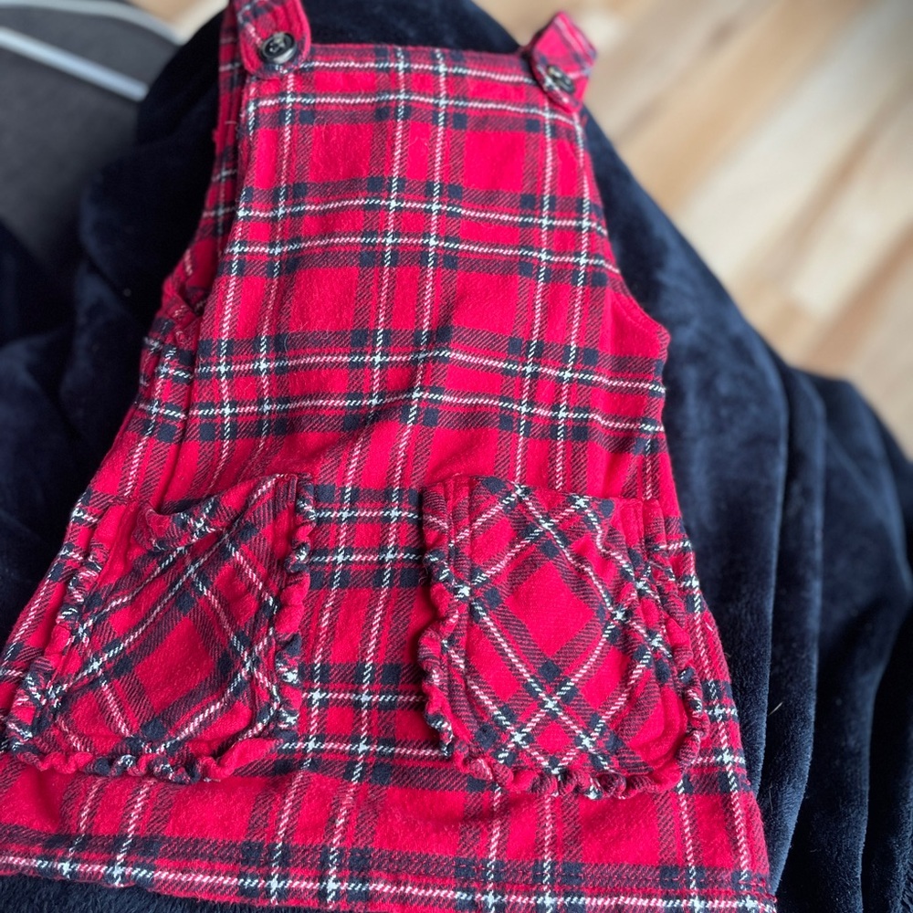 Girl size 12 month red checkered romper